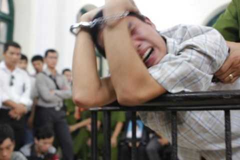 Những phiên tòa khiến dư luận 'rùng mình'