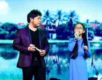 Phương Mỹ Chi song ca, tấu hài với Quang Lê