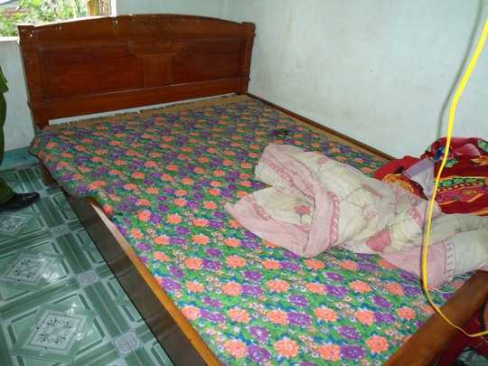 Xin đi nhờ xe, cháu gái bị hiếp dâm nhiều lần