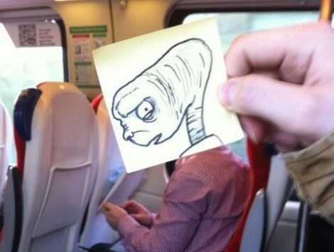 Siêu nhân, dị nhân hoạt hình lũ lượt lên tàu điện ngầm