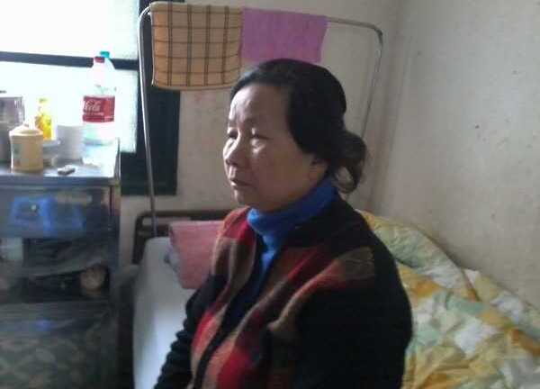 Mẹ bảo vệ Thẩm mỹ viện Cát Tường nhập viện tâm thần