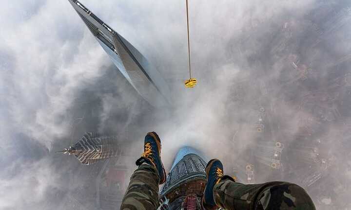 Rùng mình xem cuộc chơi đùa với thần chết