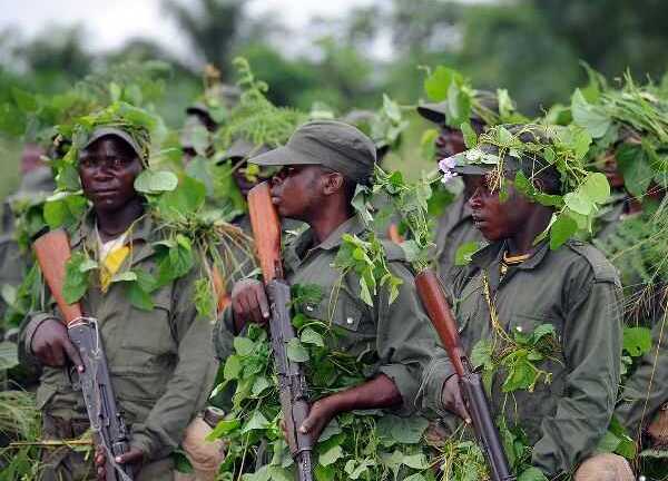 Rúng động vụ hành quyết 70 thường dân bằng dao