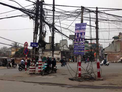 Công trình chào mừng ‘khó đỡ’ chỉ có ở Hà Nội