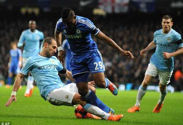Mourinho: Thua đau, đổ tại trọng tài