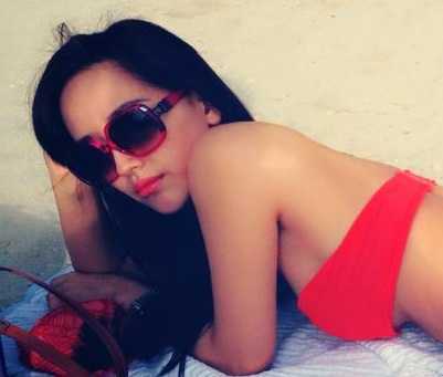 Mai Phương Thúy khoe ảnh diện bikini ở Hawaii