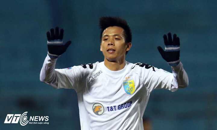 Văn Quyết lập hat-trick, Hà Nội T&T thắng to ở AFC Cup
