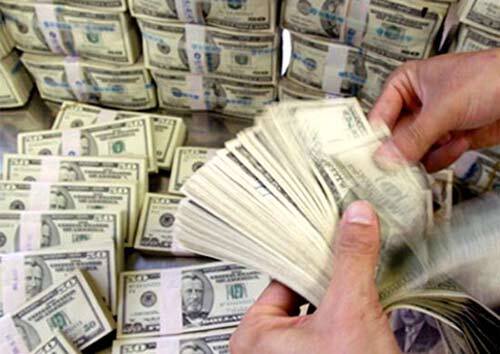 Mang 'nghìn tỷ USD' thanh toán một bữa ăn