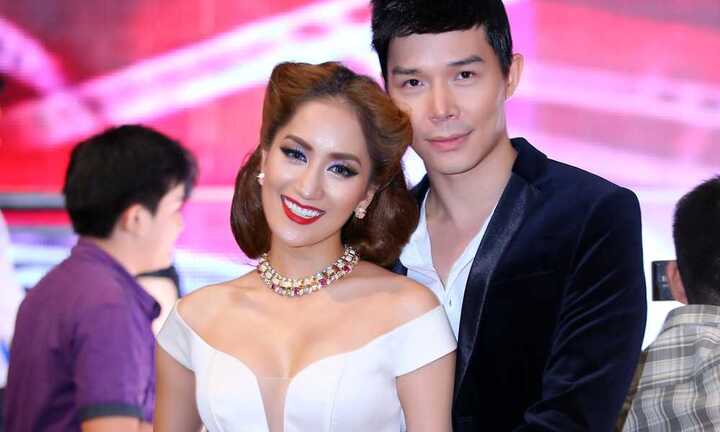 Khánh Thi hoá thân thành nàng Scartlet mơ mộng