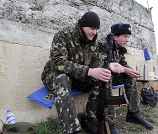 Hải quân Nga đang làm gì tàu chiến Ukraine ở Biển Đen?