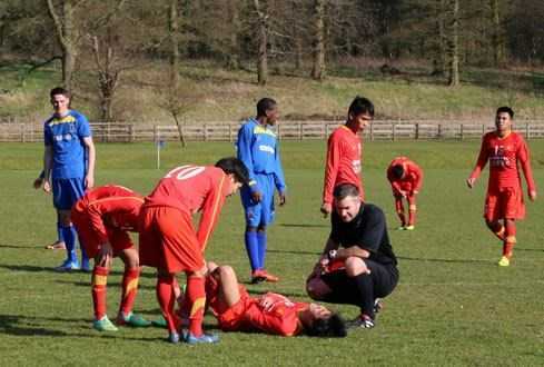 Dừng hình trận đấu la liệt lỗi của U19 Việt Nam