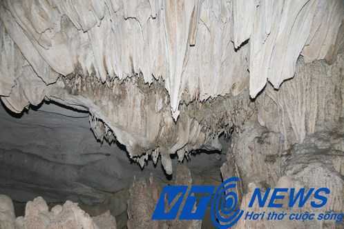 Đi tìm động xương người ở Quảng Bình