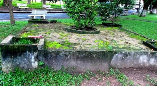Bí ẩn ngôi mộ cổ không thể phá trong trường đại học