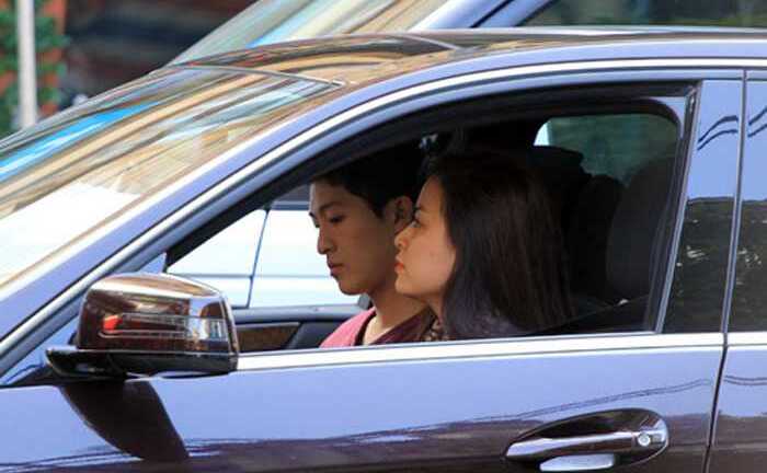 Siêu xe 'qua tay' Hoàng Thùy Linh