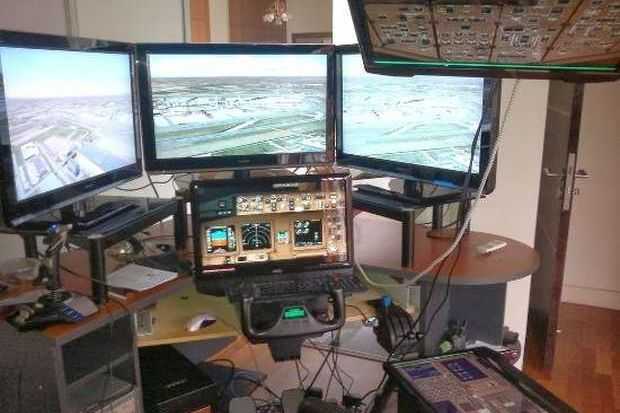 Có gì khả khi trong nhà cơ trưởng MH370?