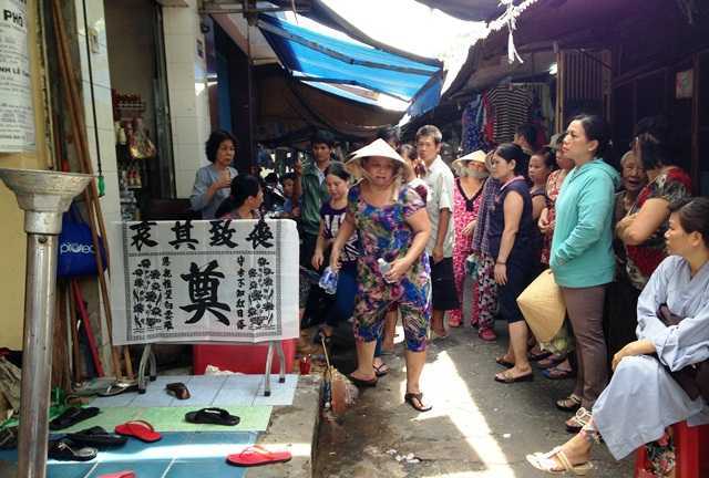 Nghịch tử đâm chết mẹ, chém trọng thương anh ruột