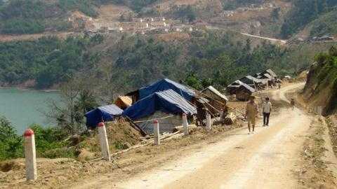 Thủy điện tích nước: Nổ, rung chấn là bình thường?