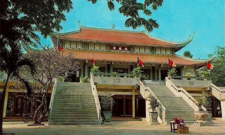 Chùa Vĩnh Nghiêm khởi kiện 13 hộ dân