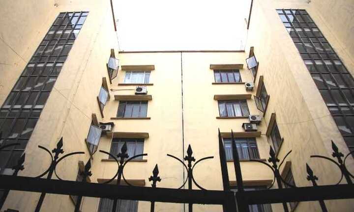 Còn điều gì chưa biết về khu nhà công vụ Hoàng Cầu?