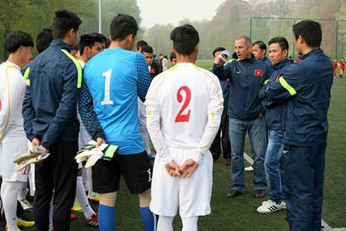 U19 Việt Nam thua tiếc nuối Liên quân JMG