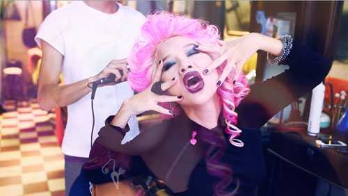 Mai Khôi tung MV phản cảm