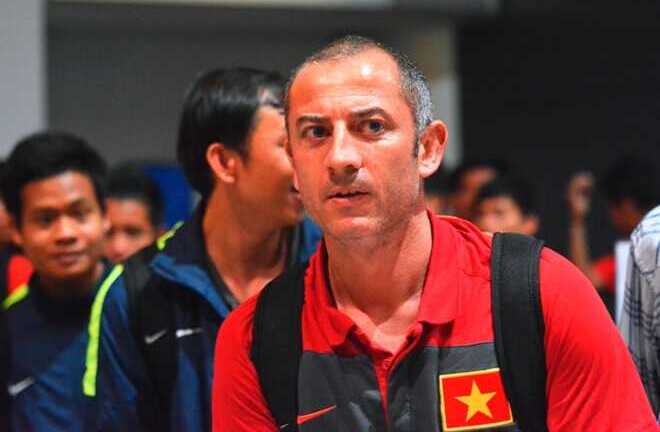 Thầy Giôm: U19 Việt Nam sẽ 'thay máu'