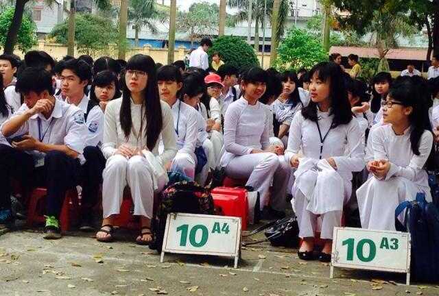 Nữ sinh Hà Thành vào vai bị cáo