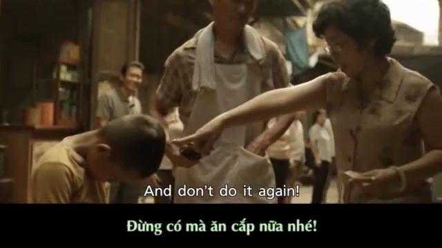 Clip về luật nhân quả làm triệu người rơi nước mắt