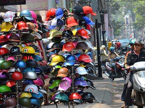 Bộ trưởng Thăng 'ra tay' dẹp mũ bảo hiểm dỏm