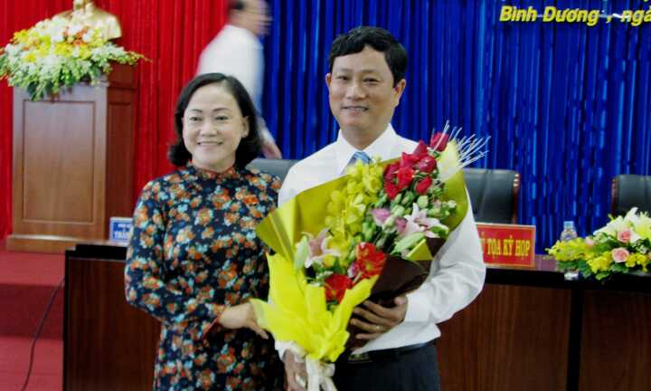 Bình Dương có phó chủ tịch tỉnh trẻ nhất
