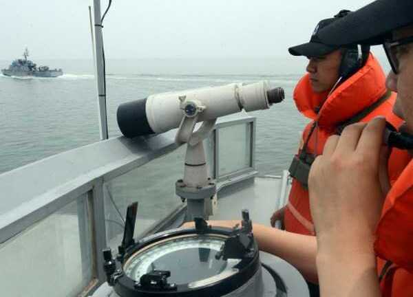 Hàn Quốc nổ súng cảnh báo tàu Triều Tiên xâm phạm