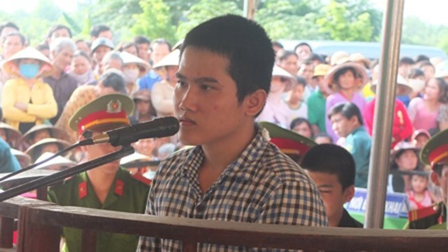 Game bạo lực biến nhóm trai làng thành sát thủ máu lạnh