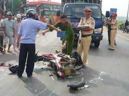 4 ngày lễ: tai nạn giao thông 'cướp' sinh mạng 99 người