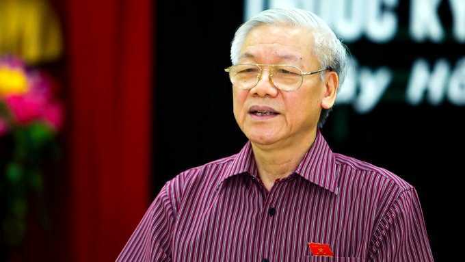 Tổng bí thư: Ngành y có yếu kém, cử tri thông cảm