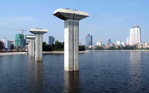 Nghi vấn hối lộ 80 triệu yên: Cán bộ bị đình chỉ đã đi làm trở lại