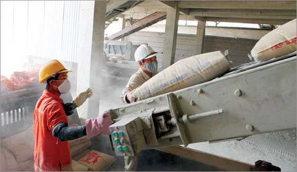 Nguy cơ thiếu xi măng đang hiện rõ