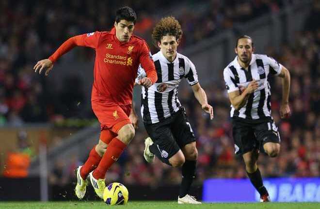 Hạ màn Ngoại hạng Anh: Kịch bản nào khó lường nhất?