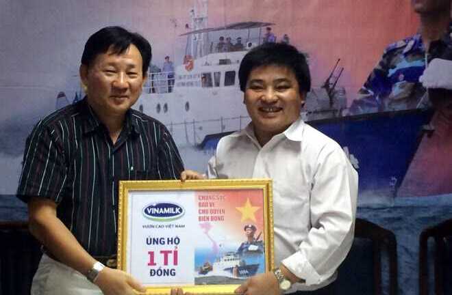 Vinamilk ủng hộ 1 tỷ đồng bảo vệ chủ quyền biển Đông