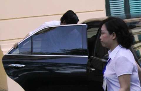 Ông Nguyễn Bá Thanh xuất hiện tại phiên xử bầu Kiên