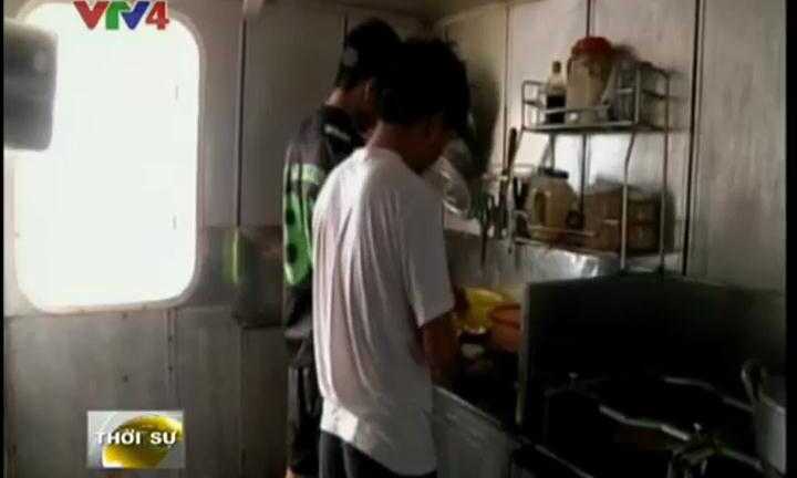 Video: Cuộc sống trên tàu của Cảnh sát biển Việt Nam