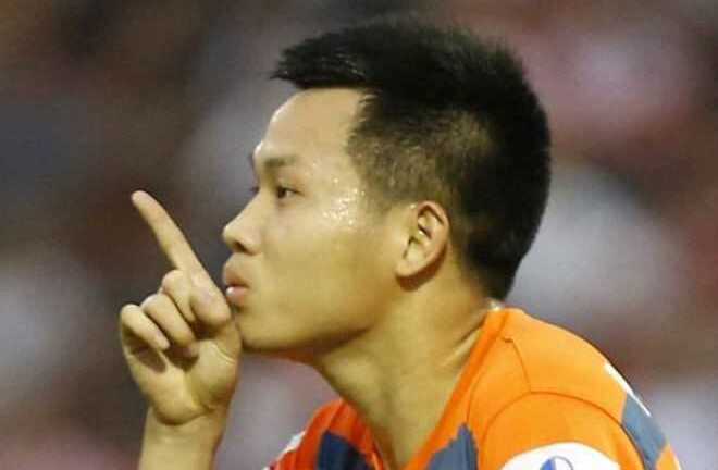 Tiền vệ Phan Anh Tuấn của V.Ninh Bình bị bắt