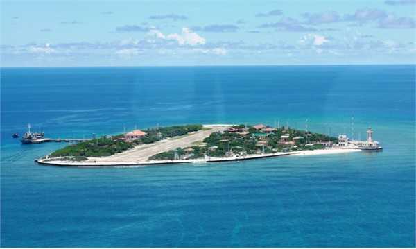 Chuyên gia Nga: 'Lẽ phải Trường Sa, Hoàng Sa hoàn toàn thuộc về VN'