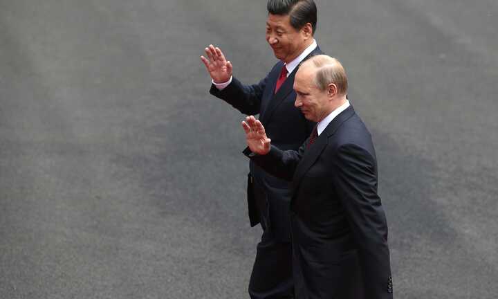 Báo Nga: Làm hàng xóm Trung Quốc, Nga không được phép yếu ớt