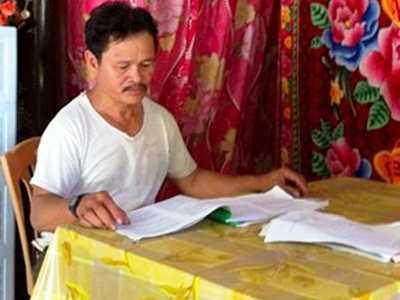 Lên chức ông vẫn đi thi tốt nghiệp