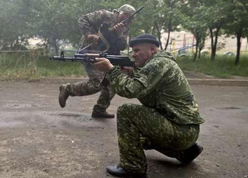 Mỹ cáo buộc Nga 'làm ngơ' cho các tay súng ly khai Ukraine
