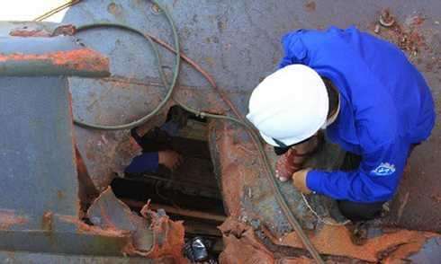 Trung Quốc đâm hỏng 24 tàu chấp pháp của Việt Nam