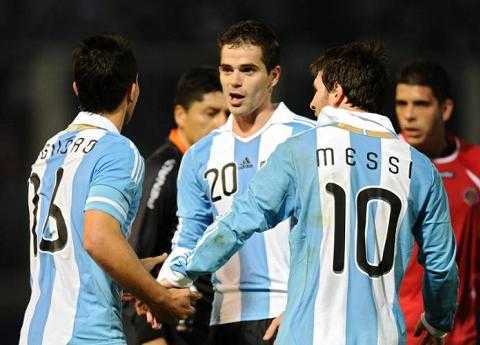 Cafe tối: Sống như vua, Messi chưa phải là nhất