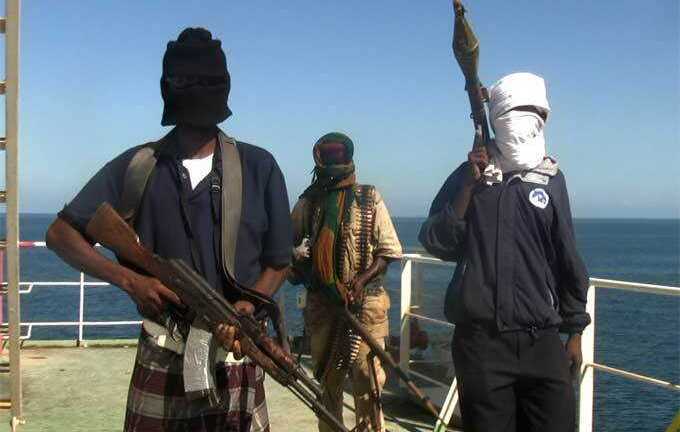 Hải quân Malaysia chặn đứng vụ cướp biển tấn công