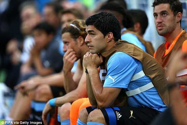 Vừa bình phục, Suarez cao giọng dọa dẫm ĐT Anh