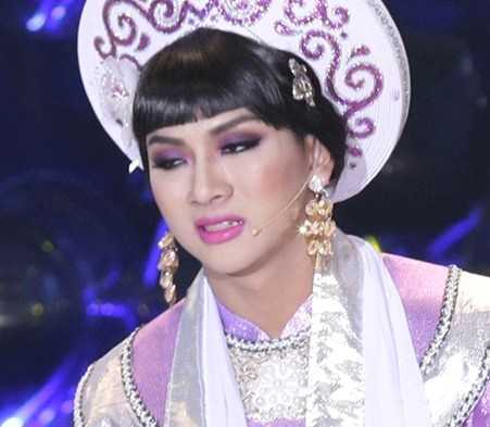 Thân thế 4 người con nuôi của Hoài Linh